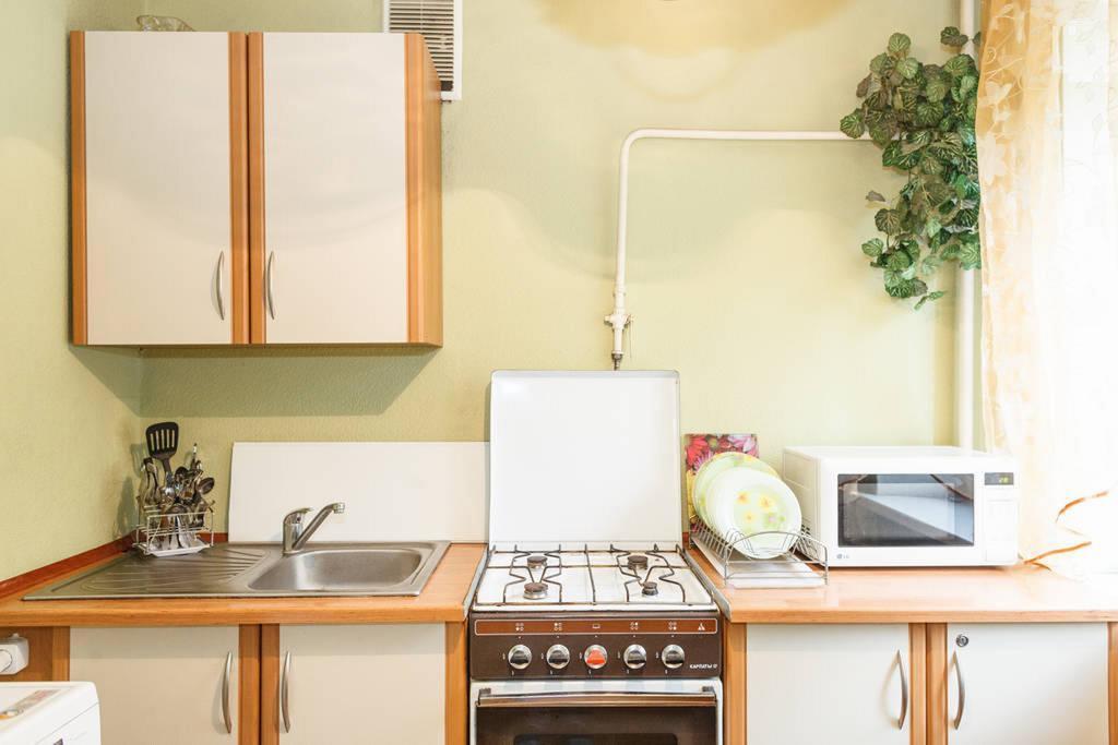 Apartment On Sobornyi Avenue 143 Near Intourist Hotel Zaporizhia Ngoại thất bức ảnh